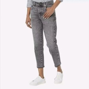 7 For All Mankind Josephina Jeans In a Faded Charcoal Grey Wash Size 30